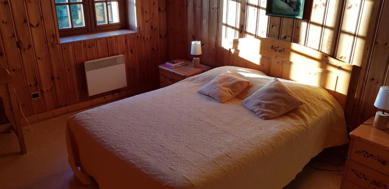 Les Brulis Chambre D'Hotes Châtillon-sur-Loire Екстериор снимка